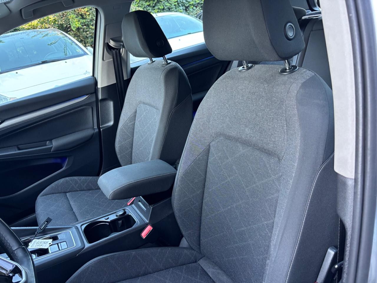 Volkswagen Golf 1.5 TGI METANO DSG Life OK Neopatentati