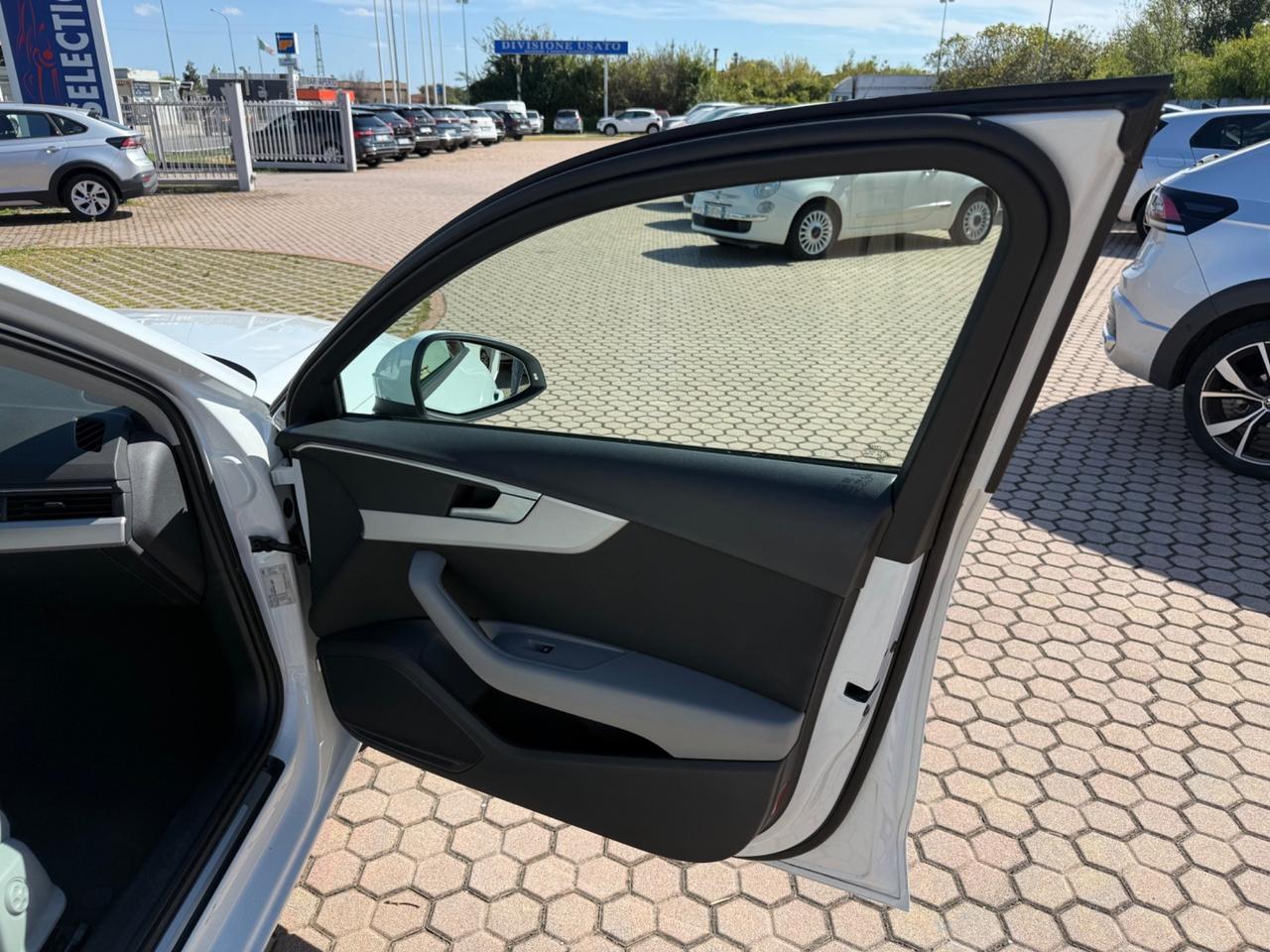Audi A4 35 TDI/163 CV S tronic Business