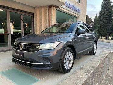 VOLKSWAGEN Tiguan 2.0 TDI 150 CV SCR DSG Life