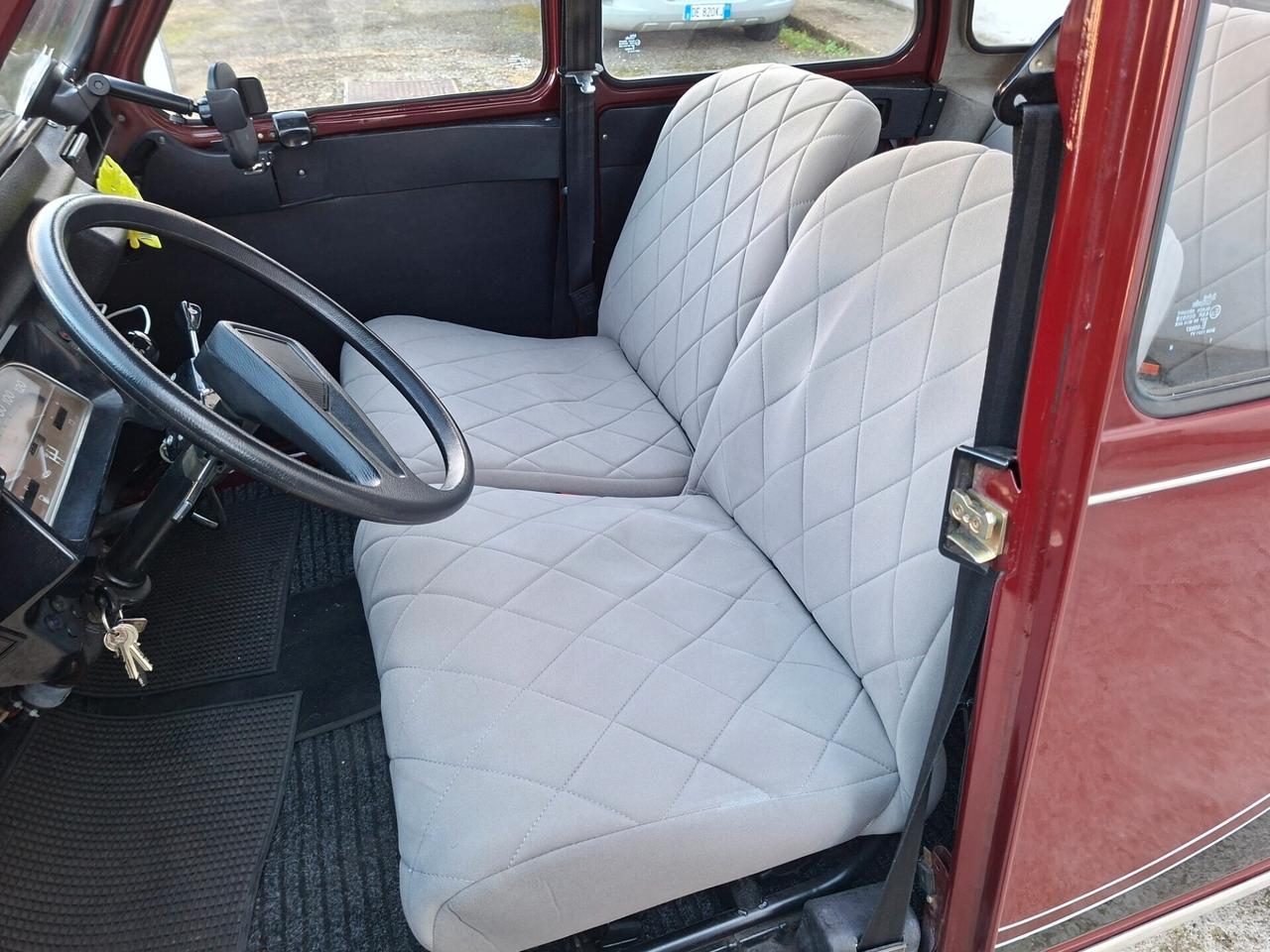 Citroen 2CV Charleston