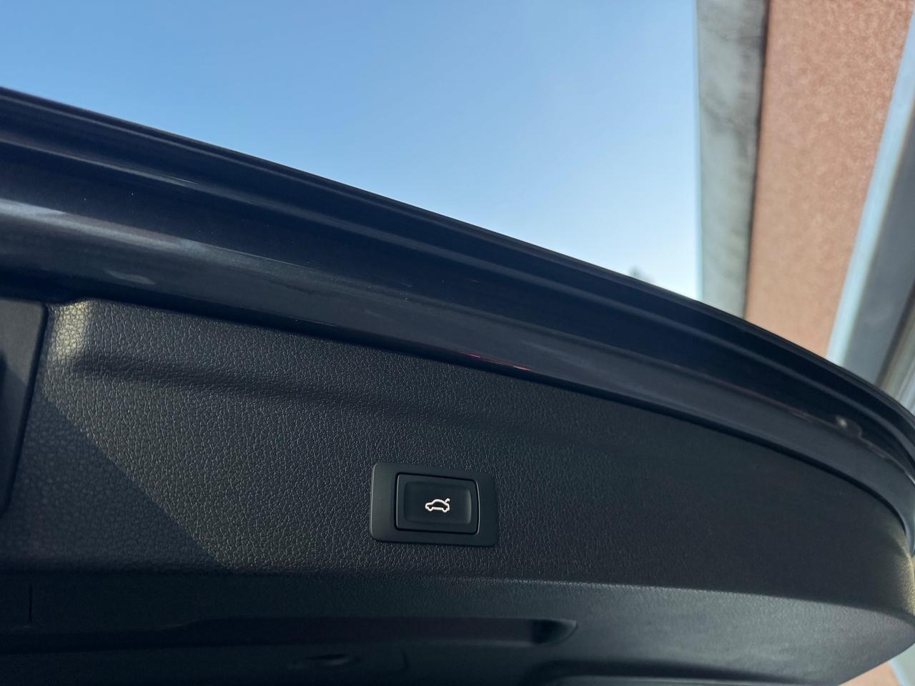 Audi Q3 SPORTBACK 35 TDI S tronic line edition