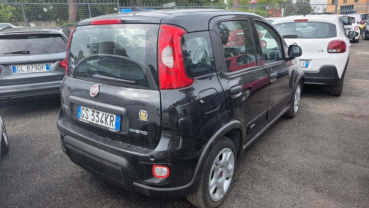 Fiat Panda 1.0 pandina S&S Hybrid
