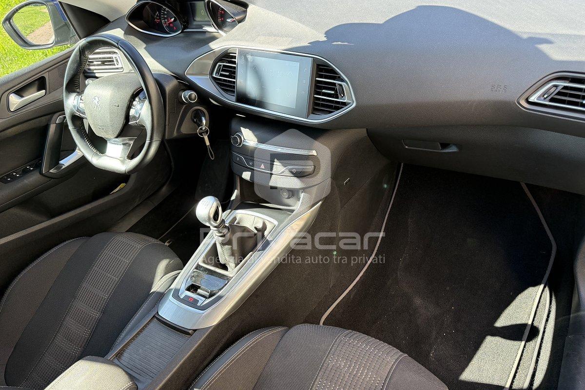 PEUGEOT 308 BlueHDi 130 S&S Allure