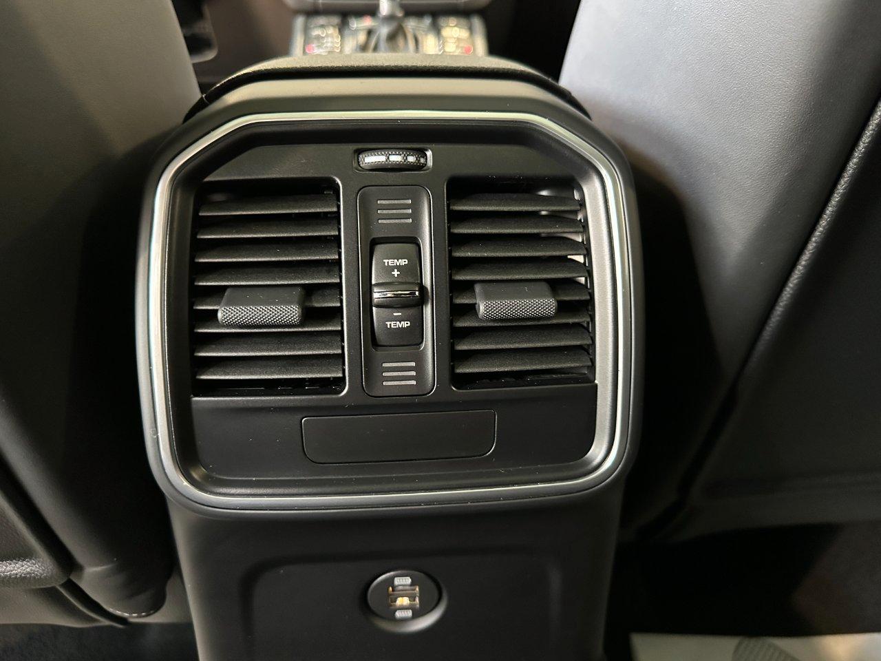 Porsche Macan 2.0 245cv PDK - 21" - Tetto - Camera - PASM