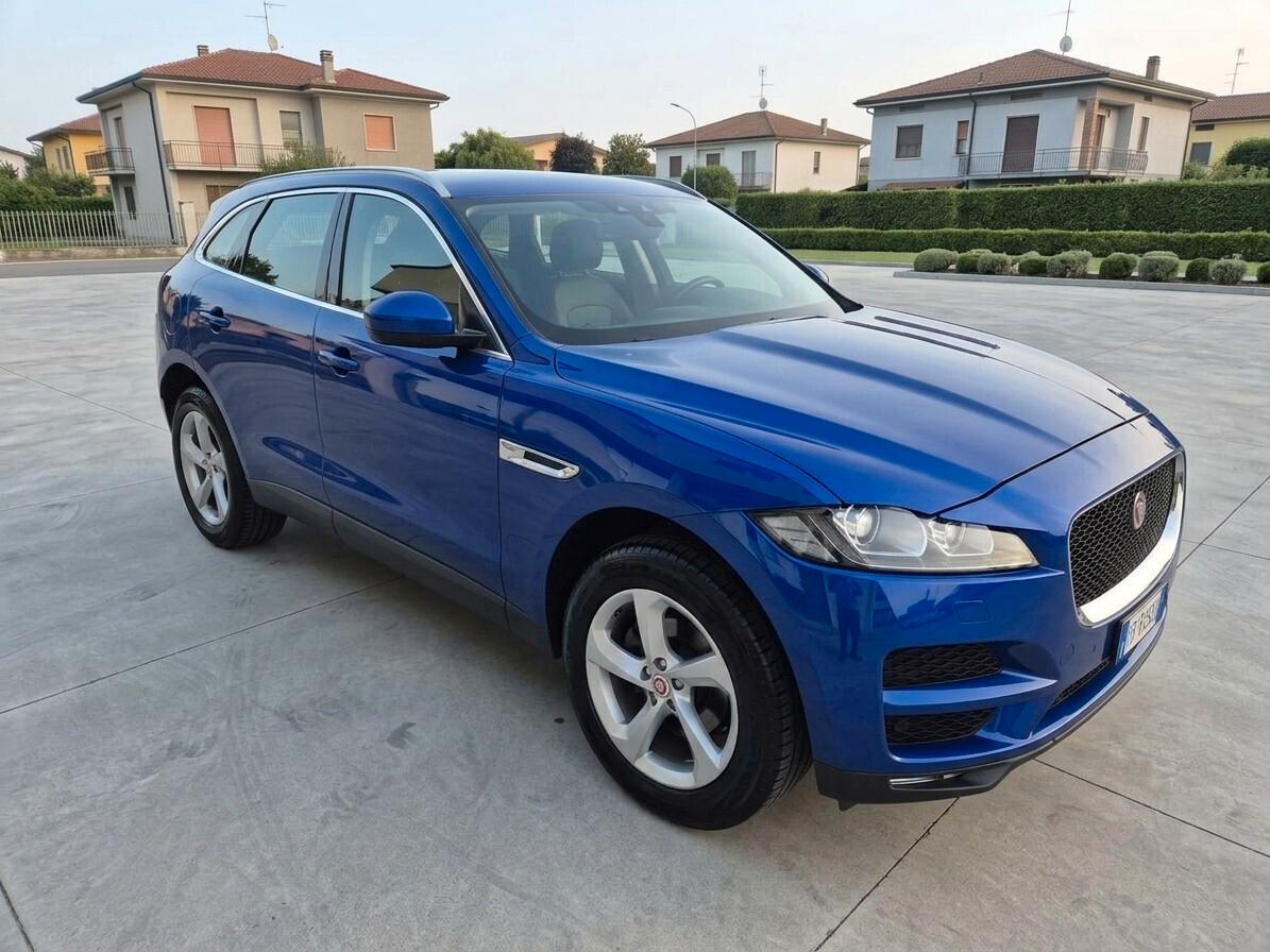 Jaguar F-Pace 2.0 D 180 CV AWD automatica Prestige