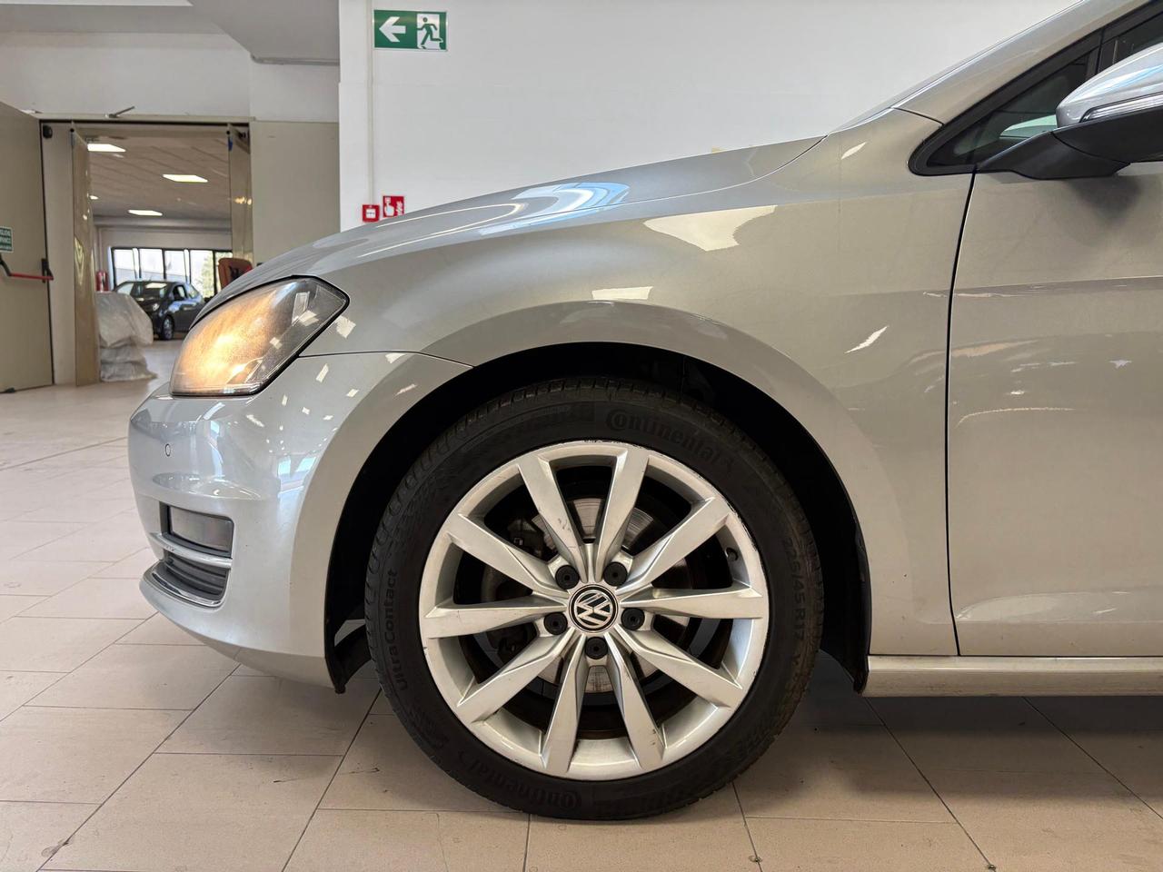 Volkswagen Golf 5p 1.6 tdi (btdi) Comfortline 110