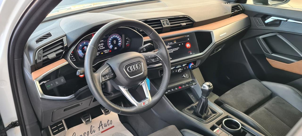 Audi Q3 35 TDI 150cv quattro S-Line Night Edition