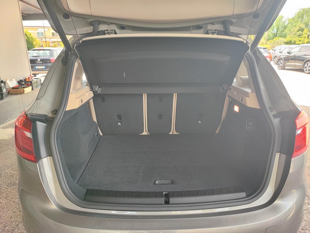 Bmw 2er Active Tourer 218d Sport
