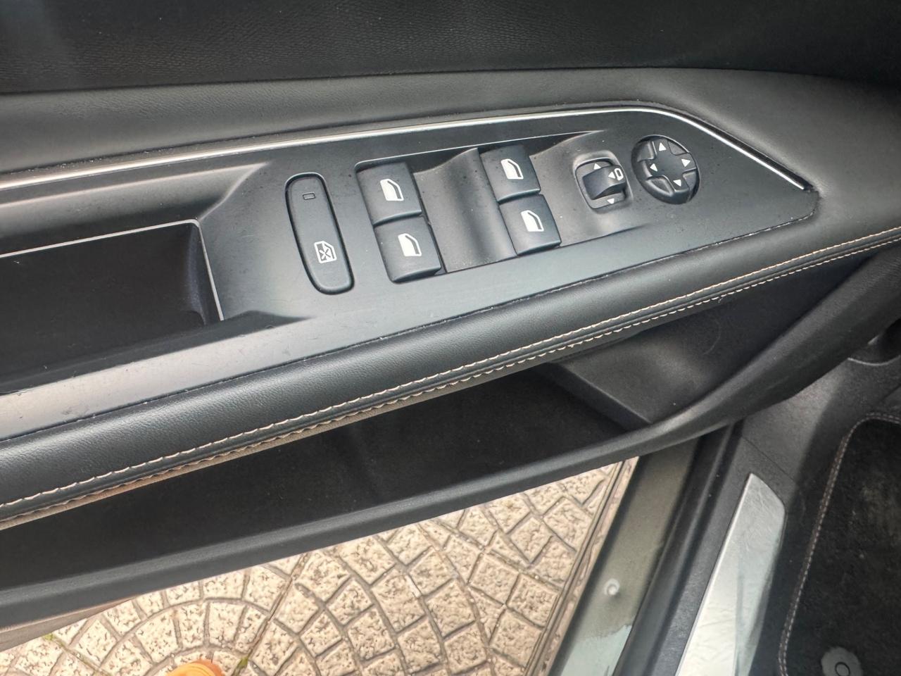 Peugeot 3008 HDi 150 GT Line Garanzia