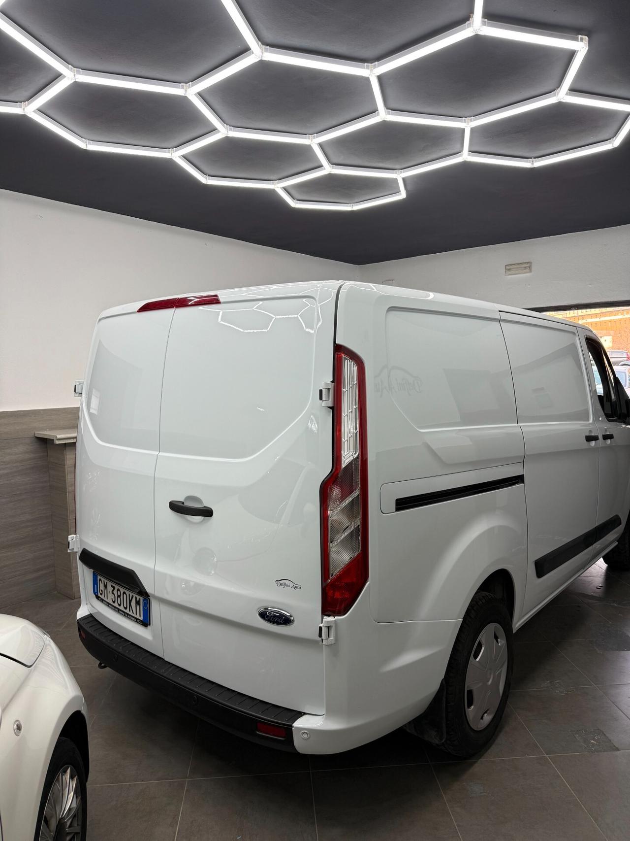 Ford Transit Custom 280 2.0 EcoBlue 130 aut. PC Furgone Titanium
