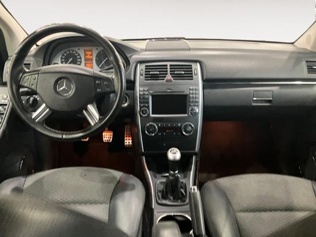 MERCEDES-BENZ B 200 CDI Premium