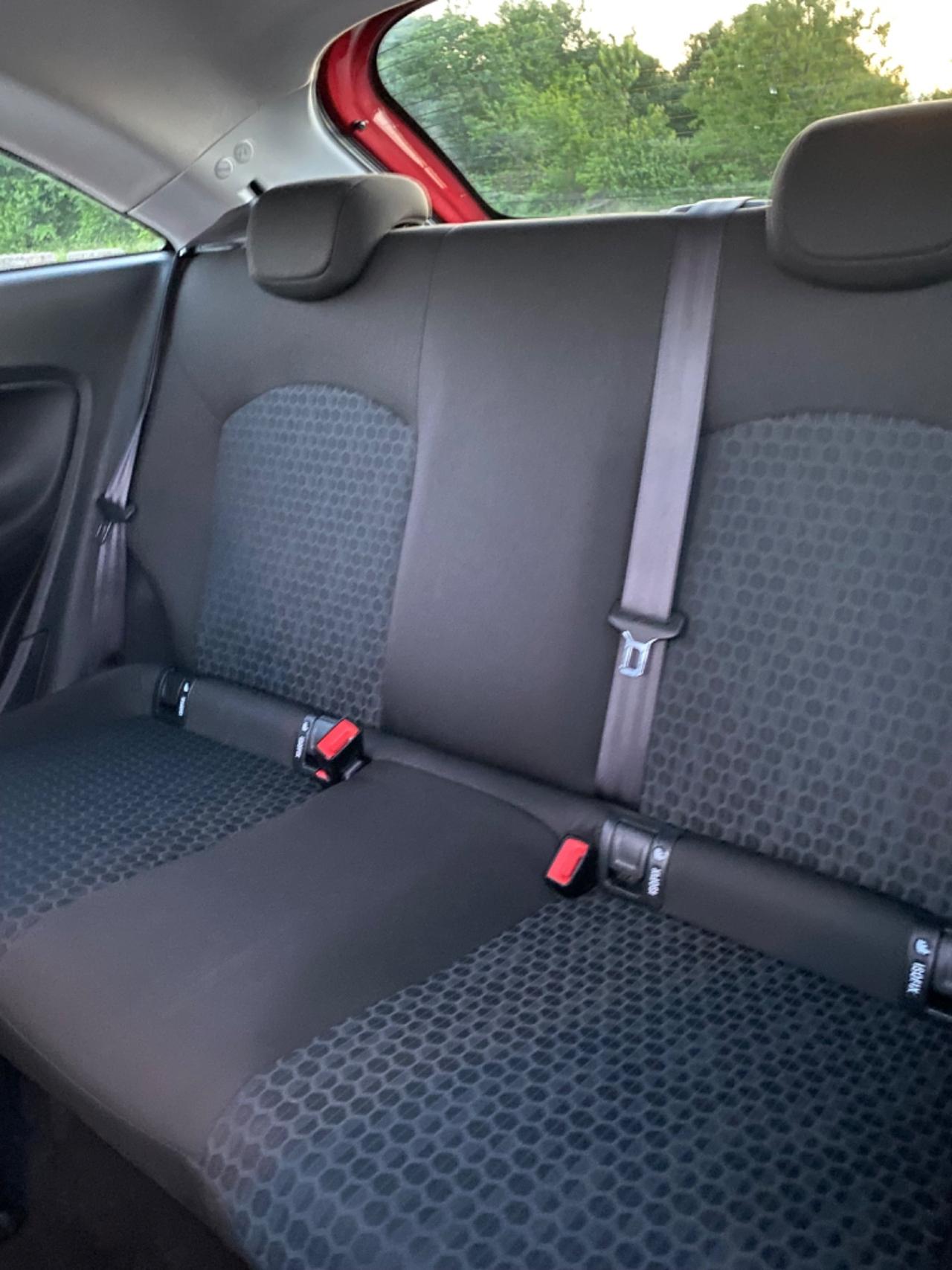 Opel Corsa 1.2 Coupé