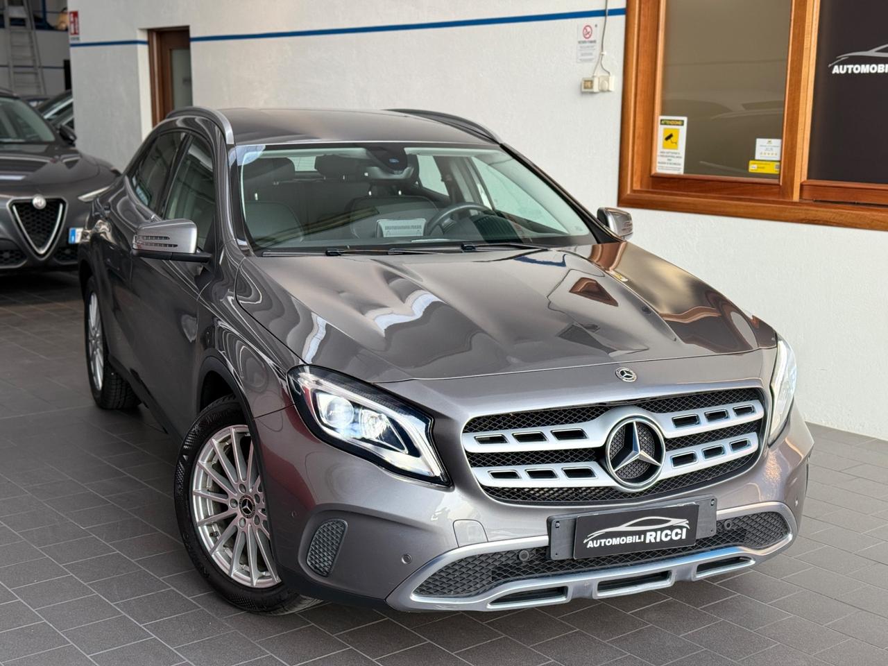 Mercedes-benz GLA 180 Sport 122CV