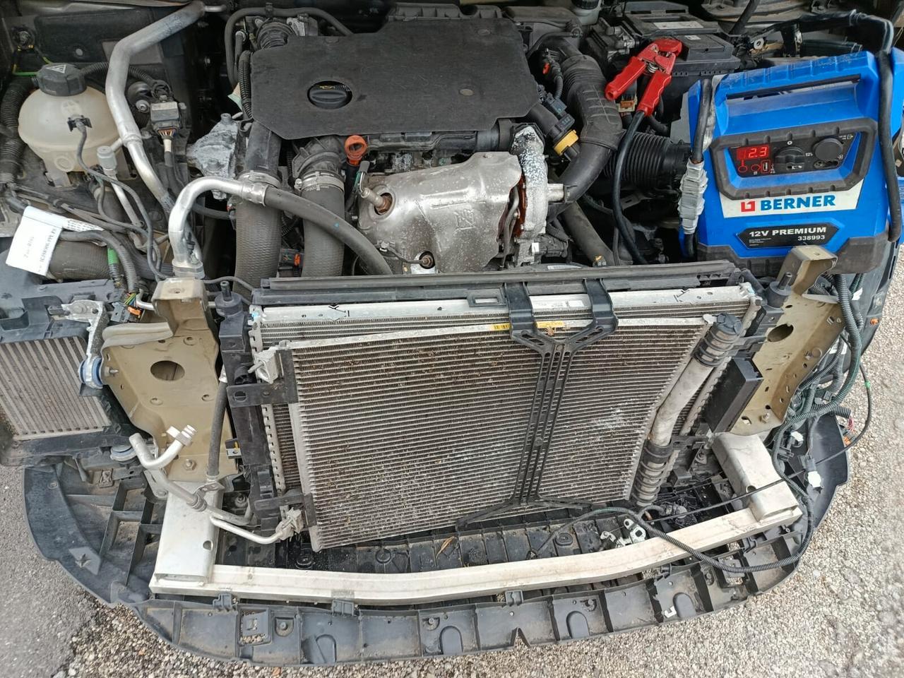 Peugeot 5008 BlueHDi 130 EAT8 Allure Pack-2021