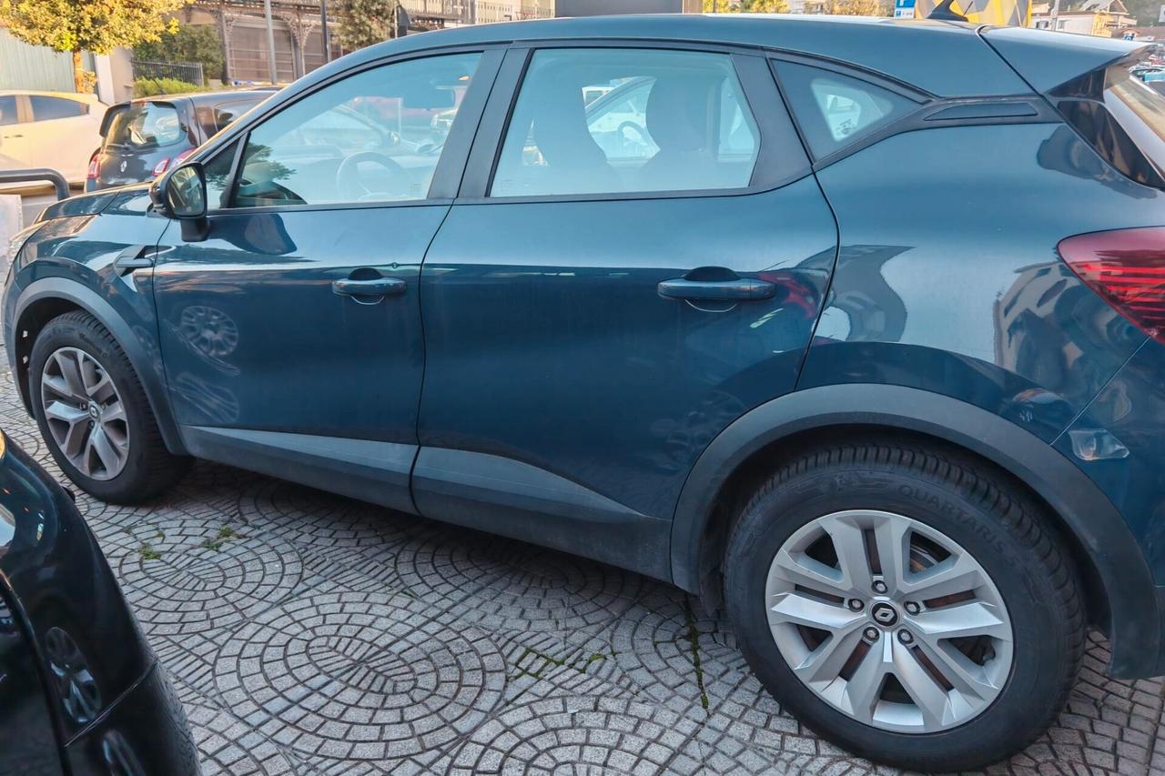 Renault Captur Mild Hybrid 140 CV Zen