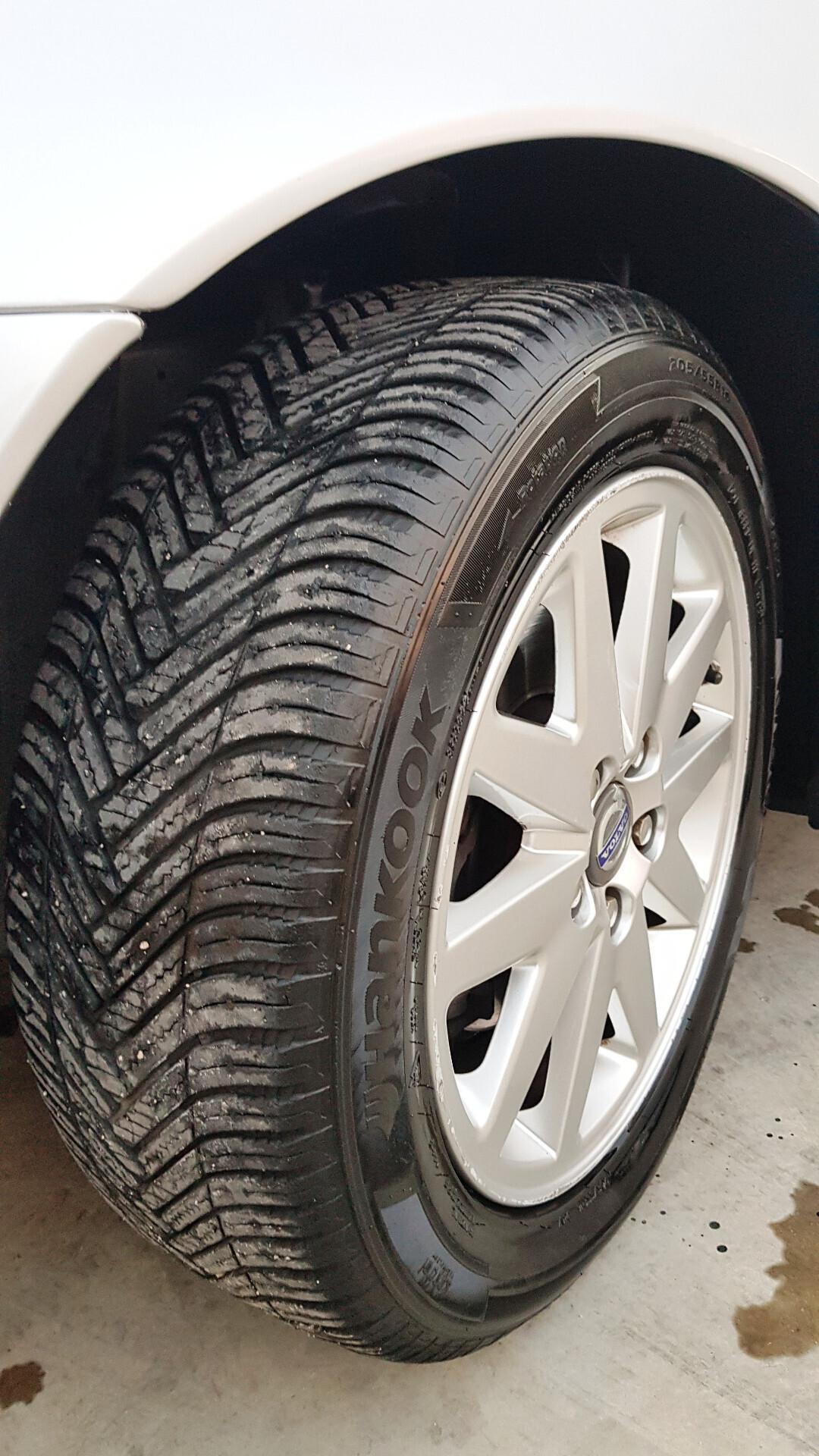 V50 1.6 16V MOMENTUM 94.000 KM. 10/2008