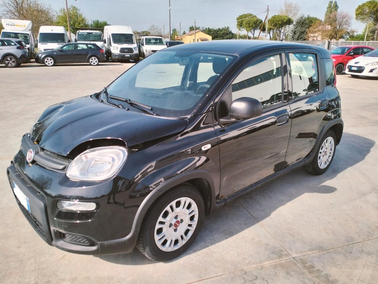 Fiat Panda 1.0 Hybrid - SINISTRATA -