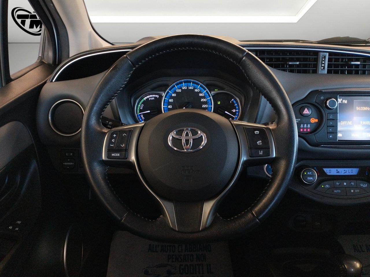 Toyota Yaris 1.5 Hybrid - NEOPATENTATI