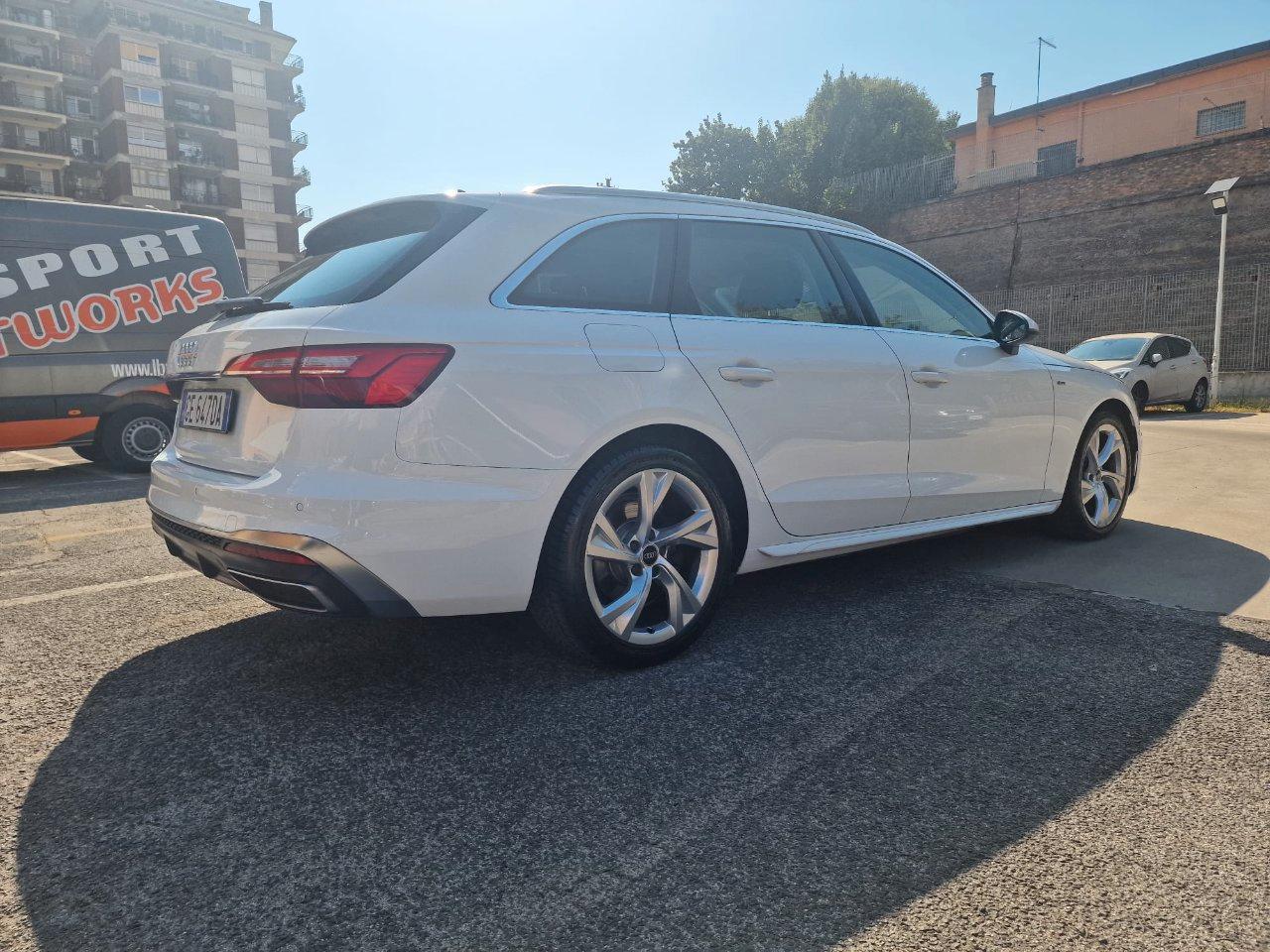 Audi A4 Avant 30 2.0 tdi mhev S Line edition 136cv s-tronic - Veicolo Usato