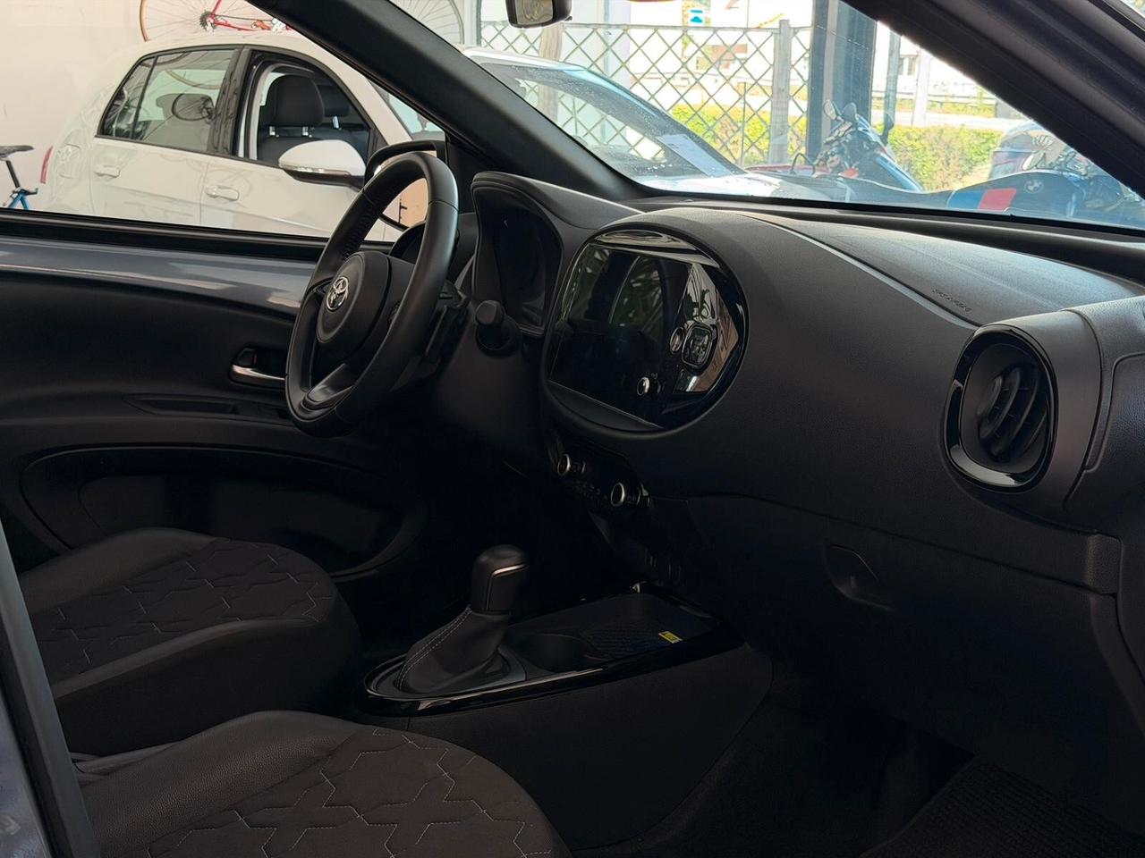 Toyota Aygo X Air X 1.0 Lounge Air 72cv s-cvt *tetto apribile