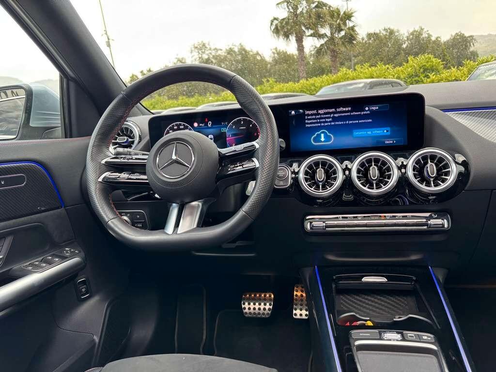 Mercedes GLA 220 d tetto 4Matic AMG Line Premium Plus