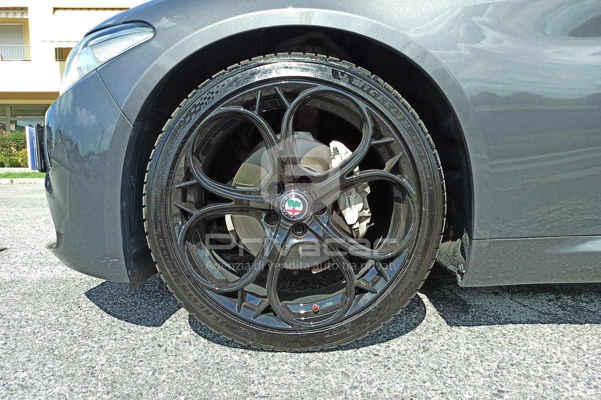ALFA ROMEO Giulia 2.2 Turbodiesel 150 CV AT8 Executive