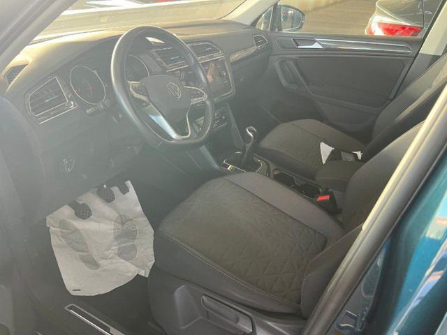 VOLKSWAGEN Tiguan 1.5 TSI
