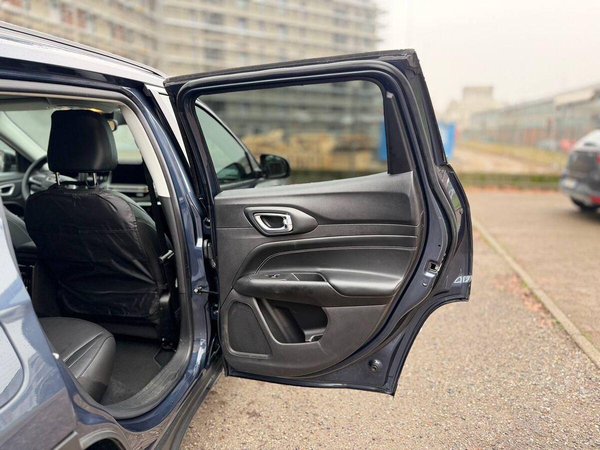 Jeep Compass 1.3 turbo t4 phev Limited 4xe auto