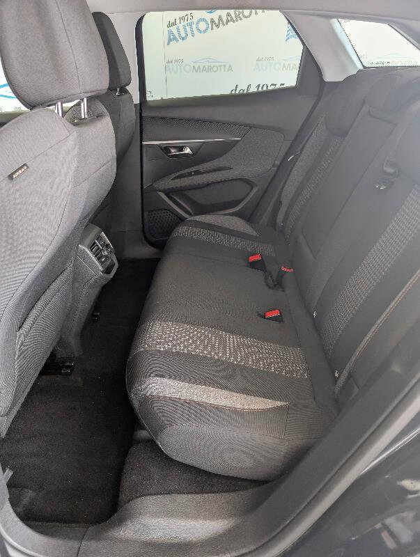 Peugeot 3008 1.5 bluehdi Business s&s 130cv