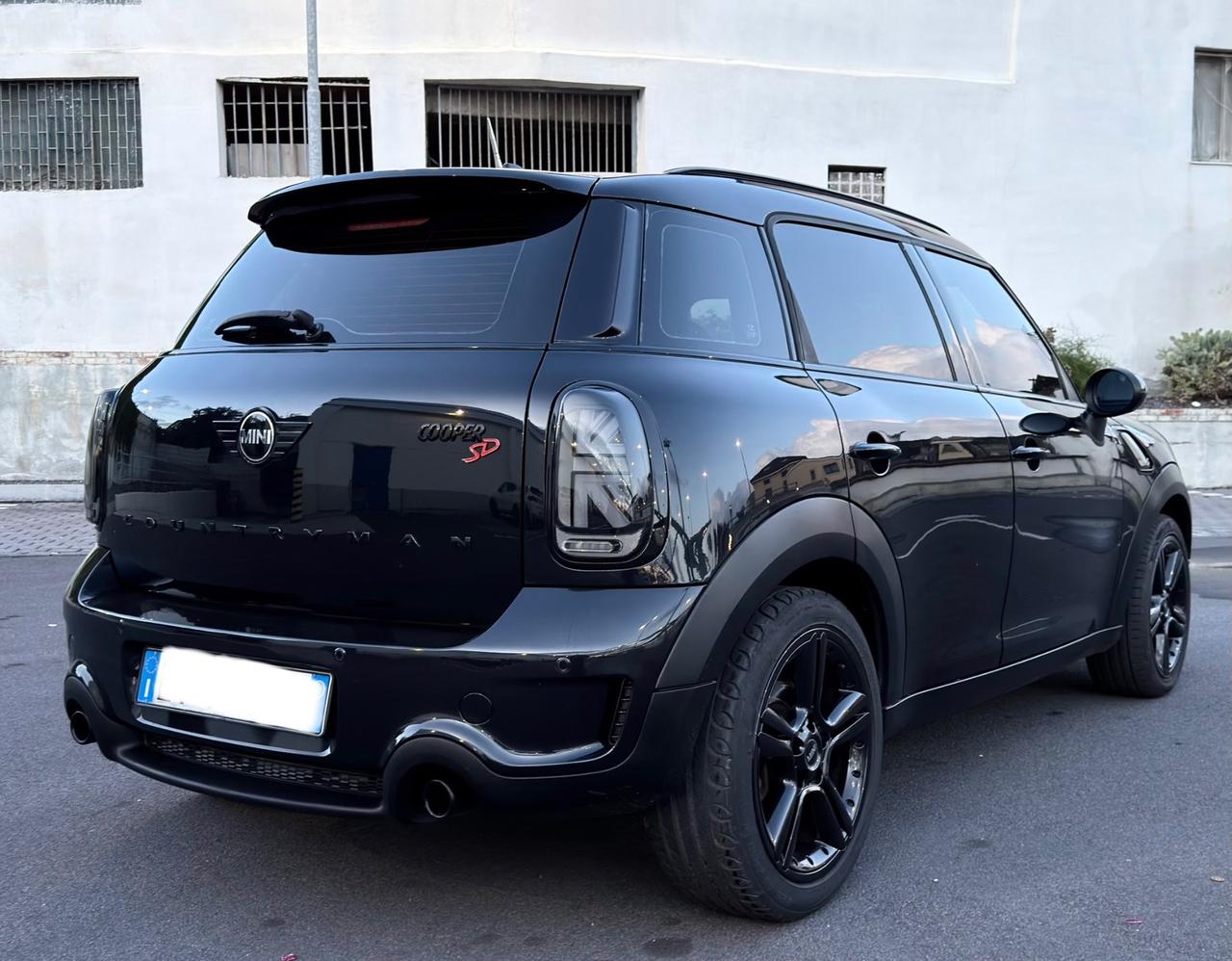 MINI COUNTRYMAN 2.0 SD 143CV FULL DA VETRINA