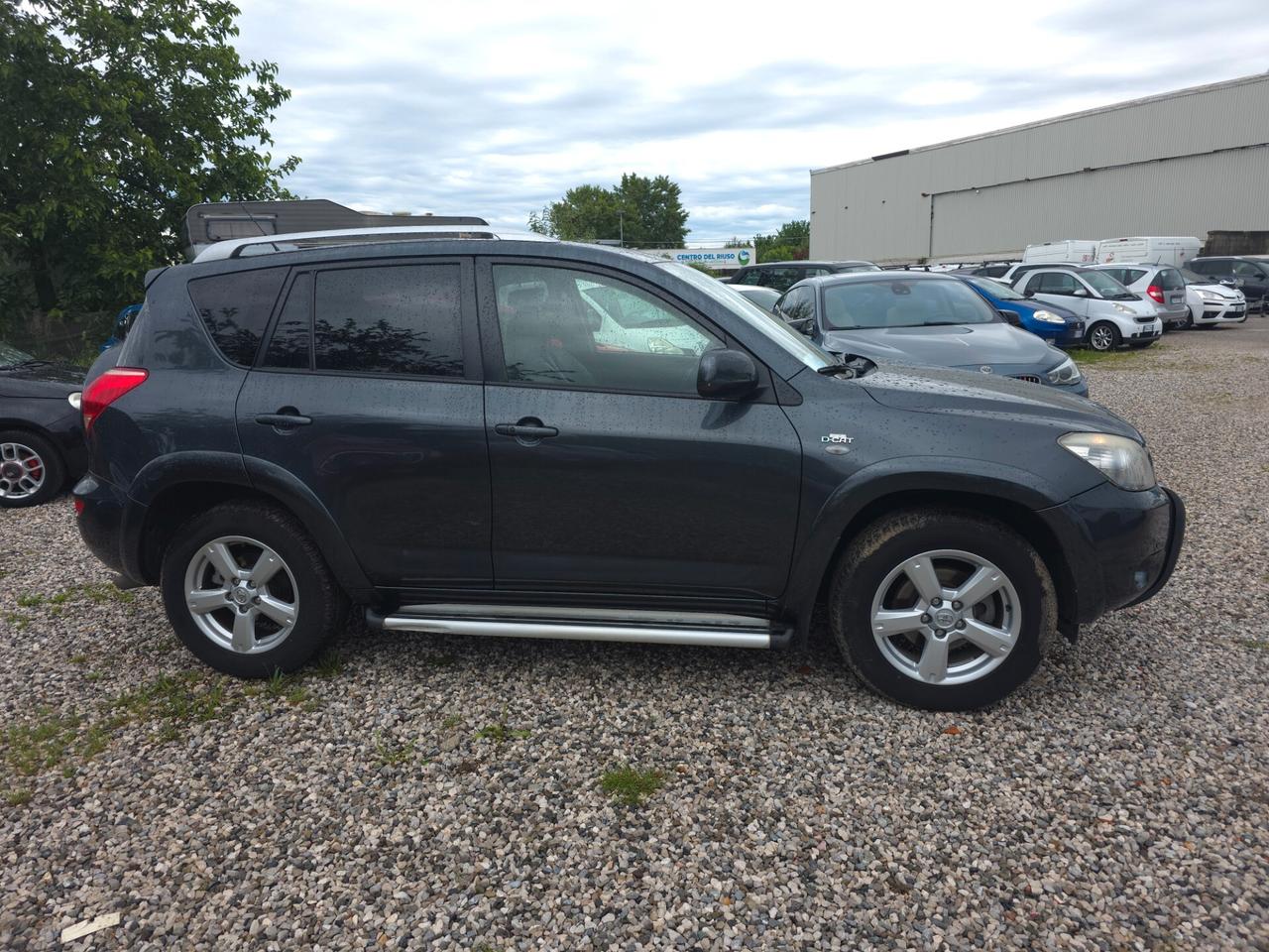 Toyota RAV 4 RAV4 2.2 D-4D 177 CV Luxury