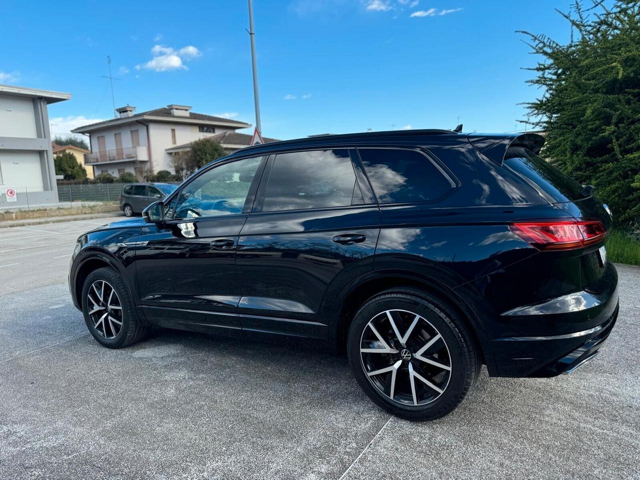 Volkswagen Touareg 3.0 V6 TDI 286 CV SCR Atmosphere