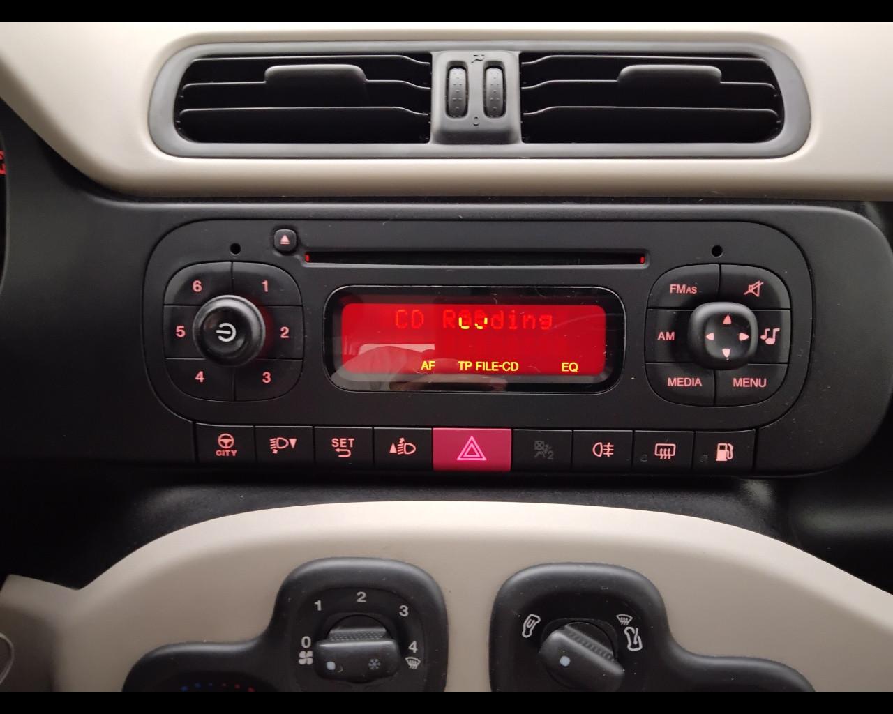 FIAT Panda III 2012 - Panda 0.9 t.air t. natural power Easy 80cv E6