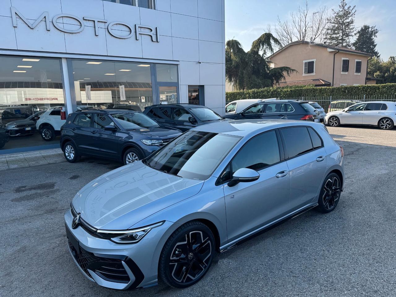 Volkswagen Golf 1.5 etsi R-Line Plus 150cv dsg/NO VINCOLI/PRONTA