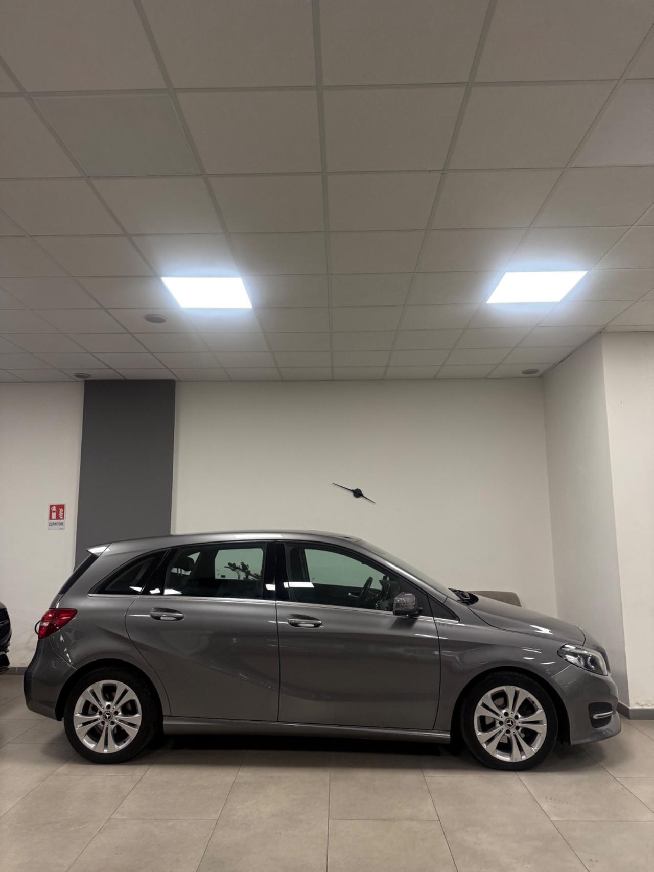 Mercedes-benz B 200 d Automatic 4Matic Premium