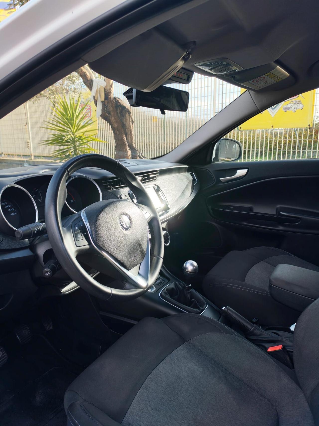 Alfa Romeo Giulietta 1.6 JTDm 120 CV Super