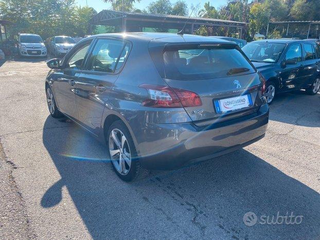 Peugeot 308 308