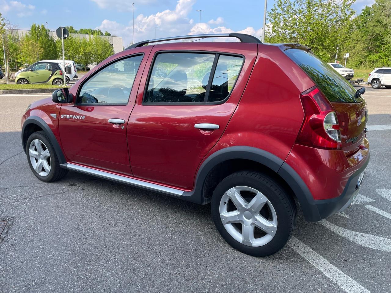 Dacia Sandero Stepway 1.6 8V 90CV* Neo patentati *