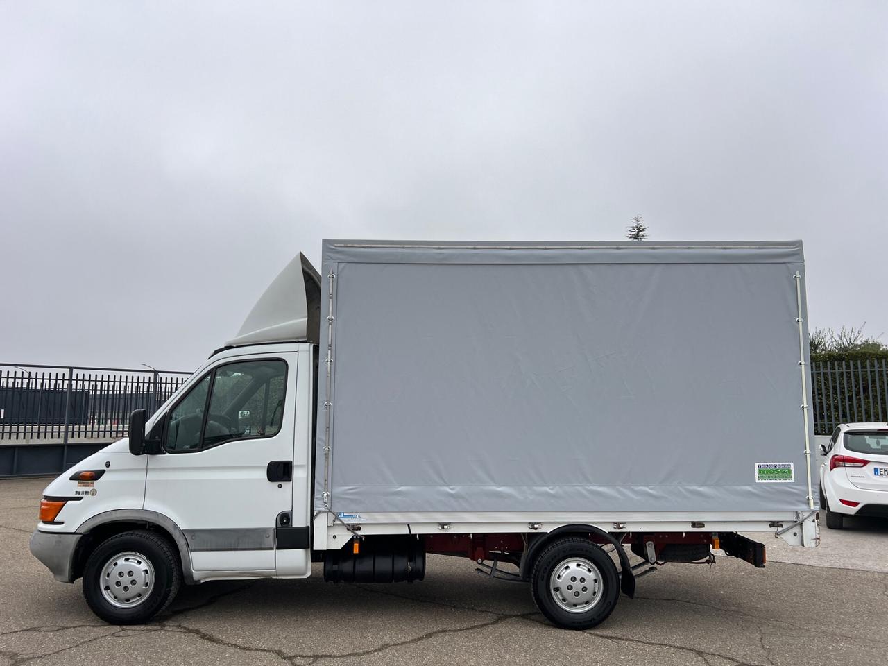 Iveco Daily 35S11 2.8 TD 110cv Centina e Telone