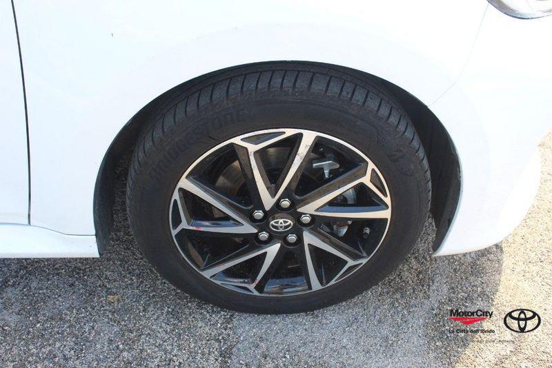 Toyota Yaris 1.5 Hybrid 5 porte Trend