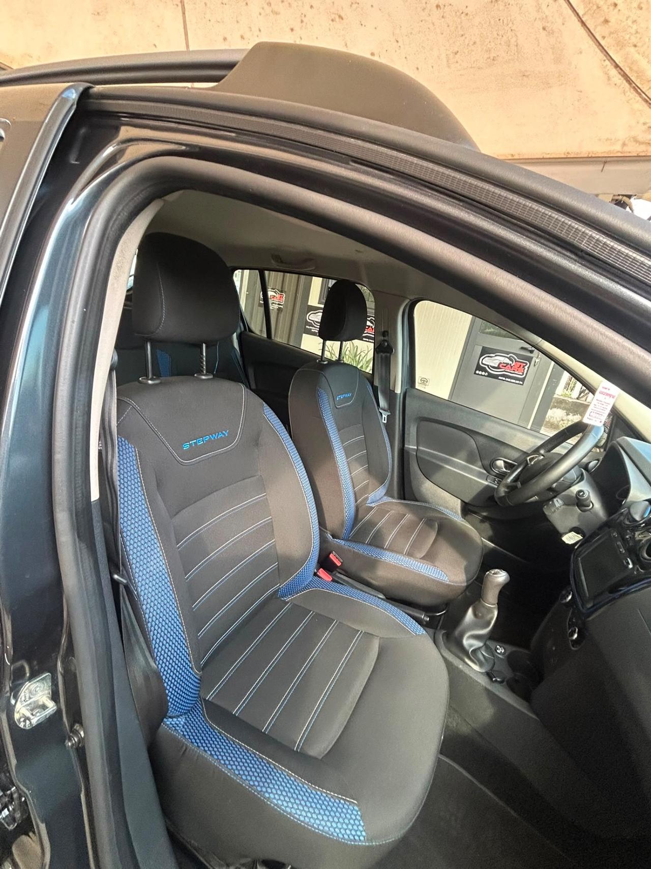 Dacia Sandero Stepway 1.0 TCe 100CV ECO-G 15th Anniversary