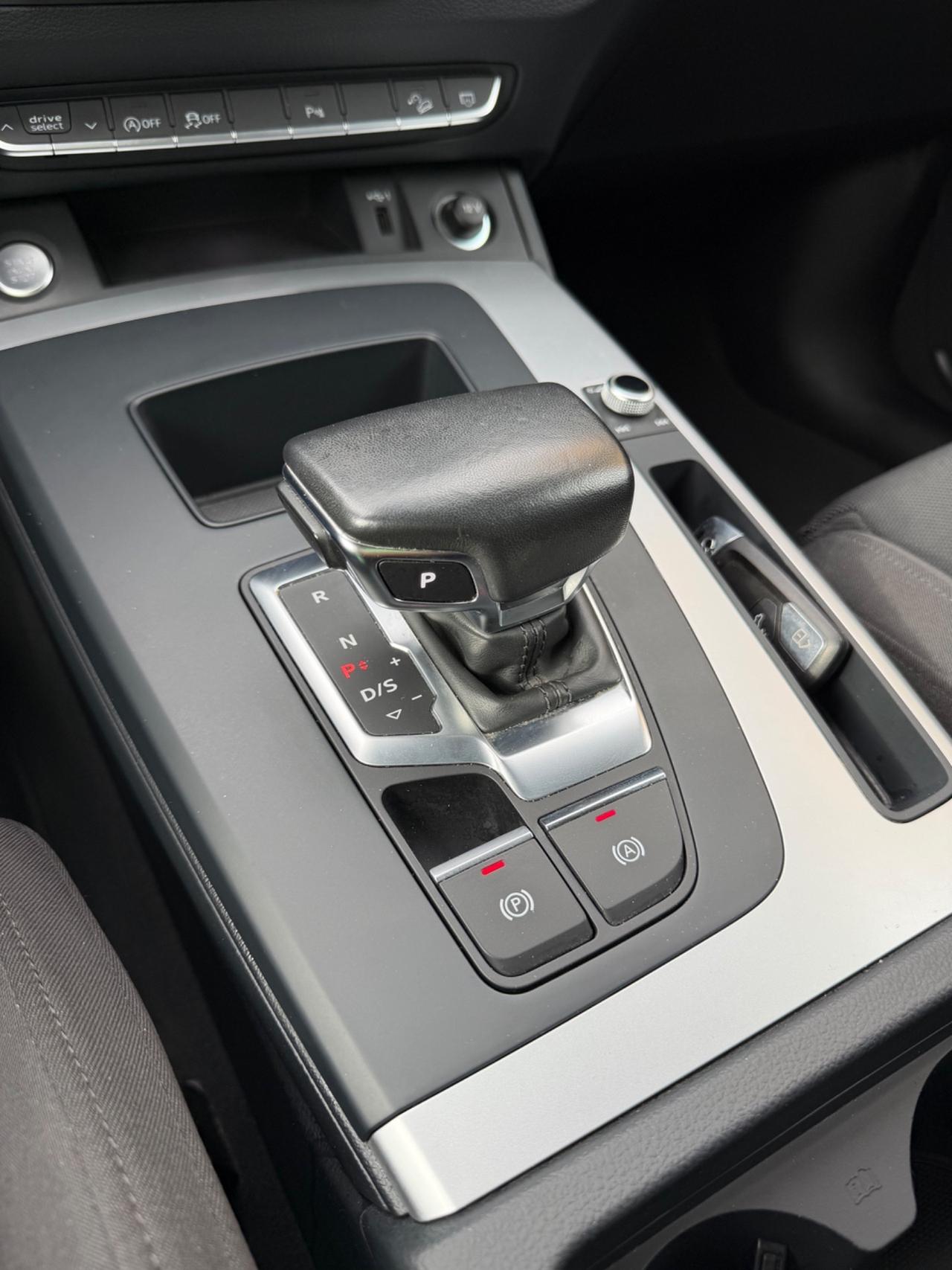 Audi Q5 40 TDI 204 CV quattro Advanced 2023