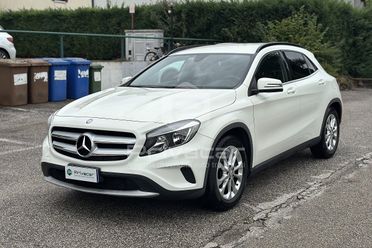 MERCEDES GLA 180 d Business