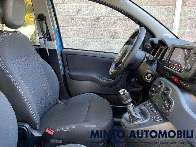 FIAT Panda Cross 1.0 70CV HYBRID NAVIGATORE SENSORI PARCHEGGIO