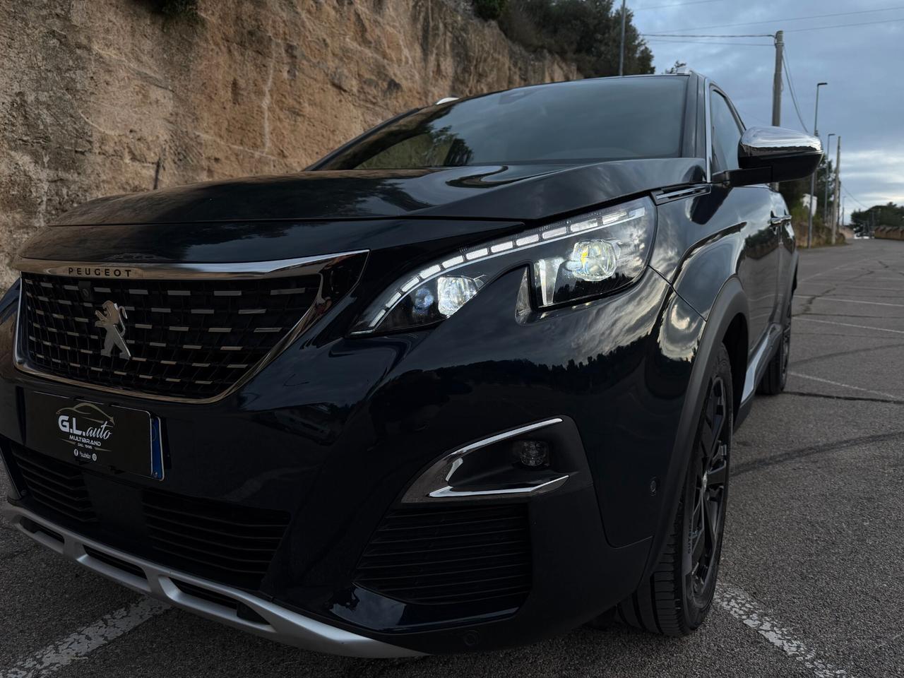 Peugeot 3008 GT-LINE/2.0 EAT8 177CV/GANCIO/PELLE/18"