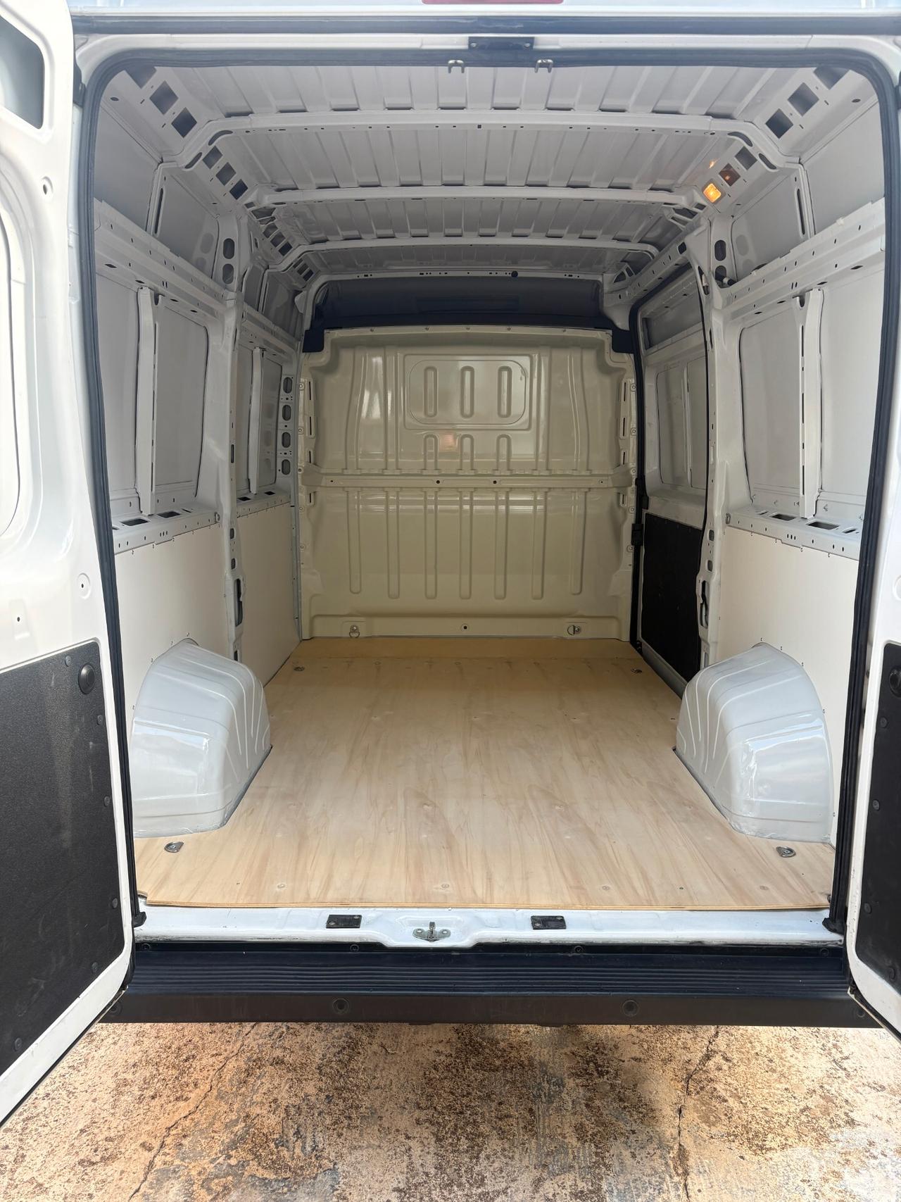 Fiat Nuovo Ducato P.M T.M 2.2 mjt 140cv 2023