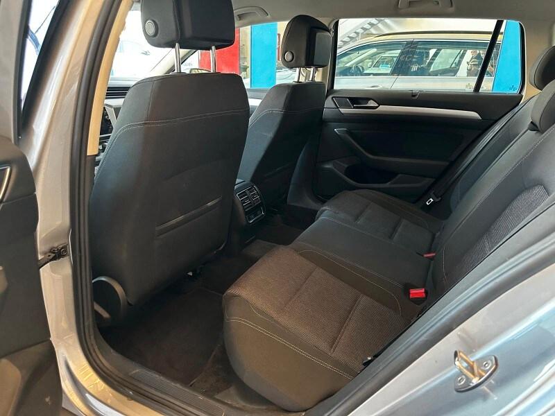 VOLKSWAGEN Passat 8ª serie Passat Variant 2.0 ...