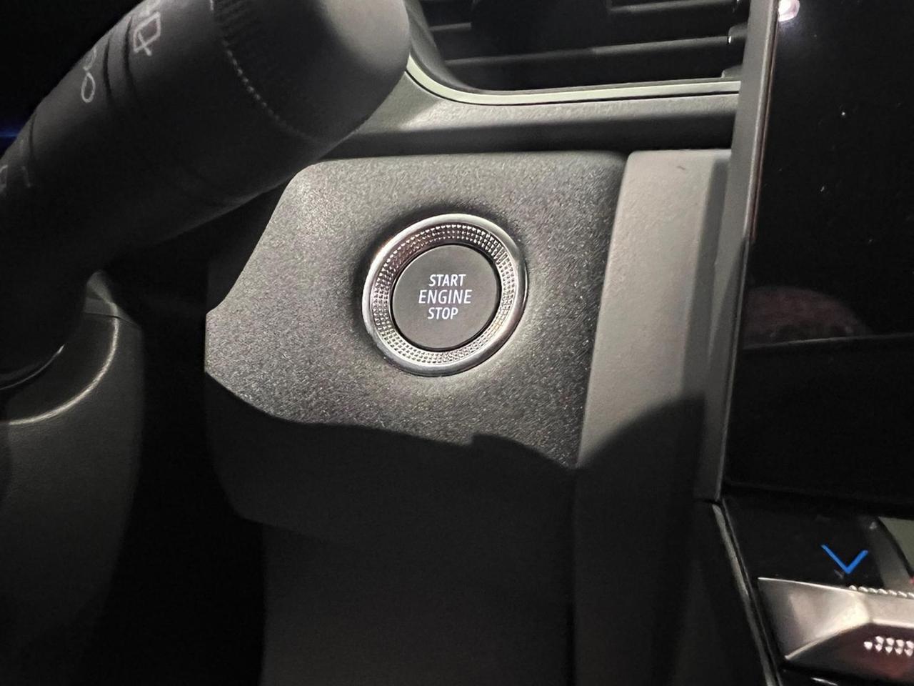 RENAULT Captur II 2024 1.0 eco-g Techno 100cv - PACK TECHNO + NAVIGATION