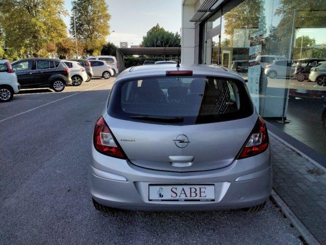 OPEL Corsa 1.2 5 porte Cosmo