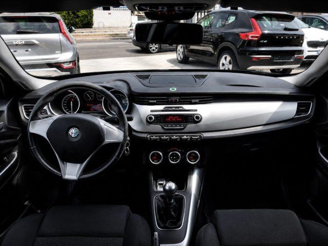ALFA ROMEO Giulietta 1.6 JTDm-2 105 CV Distinctive Pack Quadrifoglio